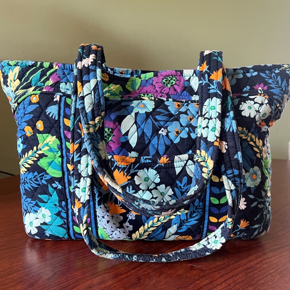 Vera Bradley-Midnight Blues-Quilted Purse